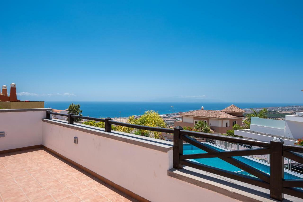 2 Charming Villa Private Pool And Sea View Адехе Екстериор снимка