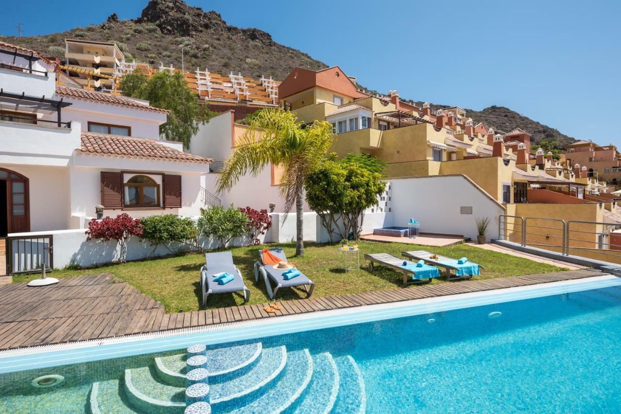 2 Charming Villa Private Pool And Sea View Адехе Екстериор снимка